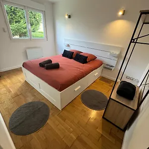https://beau-studio-plein-centre-ville.fr-paris.fr